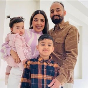 Meet your Posher, Alia